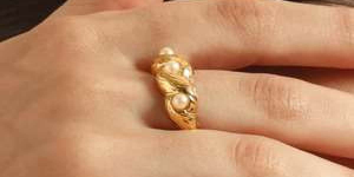 Fashionable Rings for Women