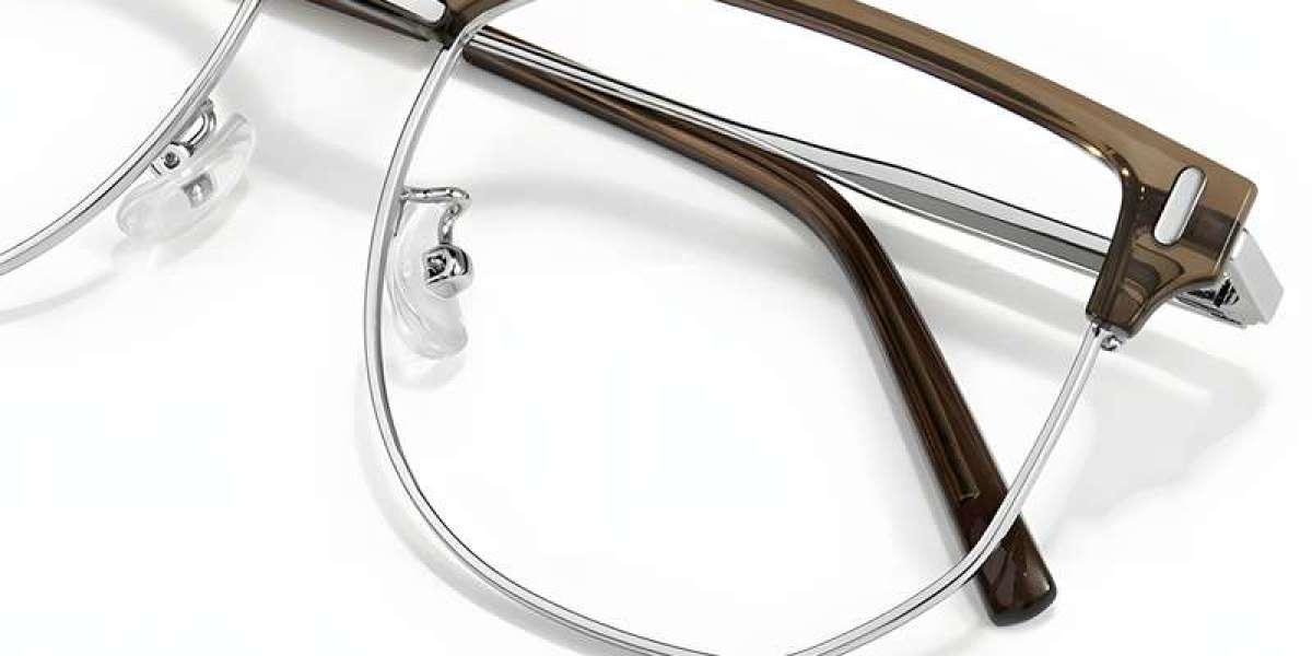 The Eyeglasses Become Lighter When The Smaller The Volume