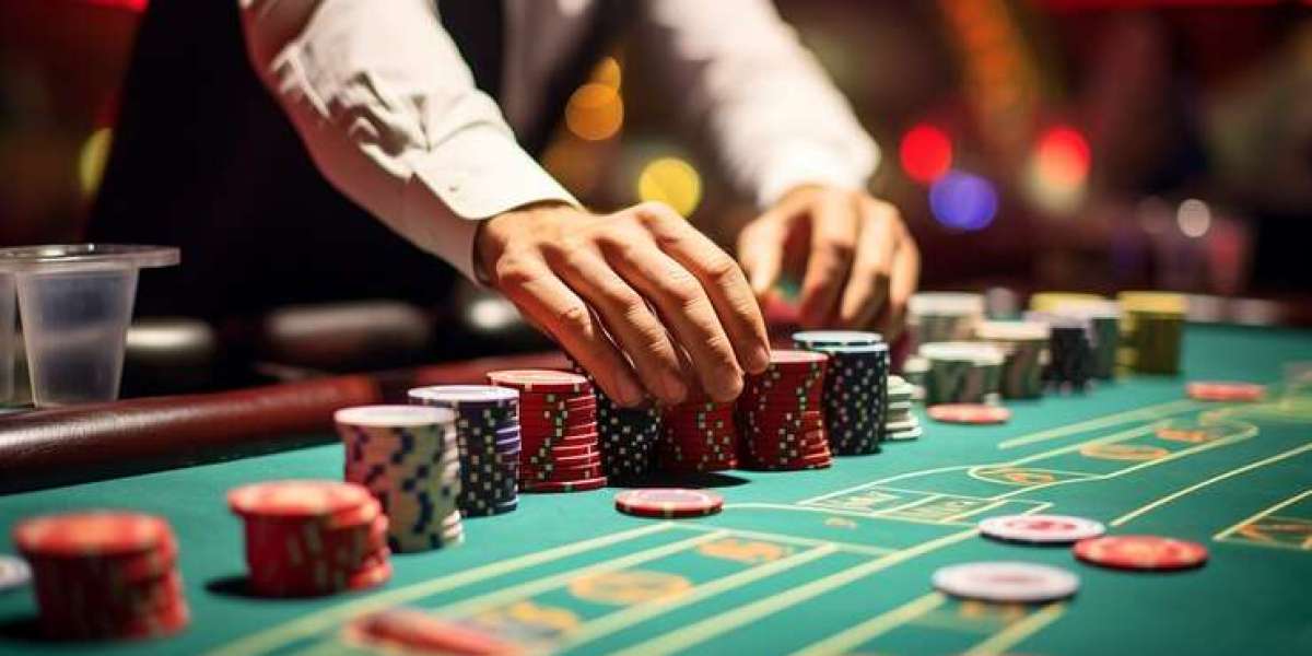 What Are the Most Popular Online Casino Games?