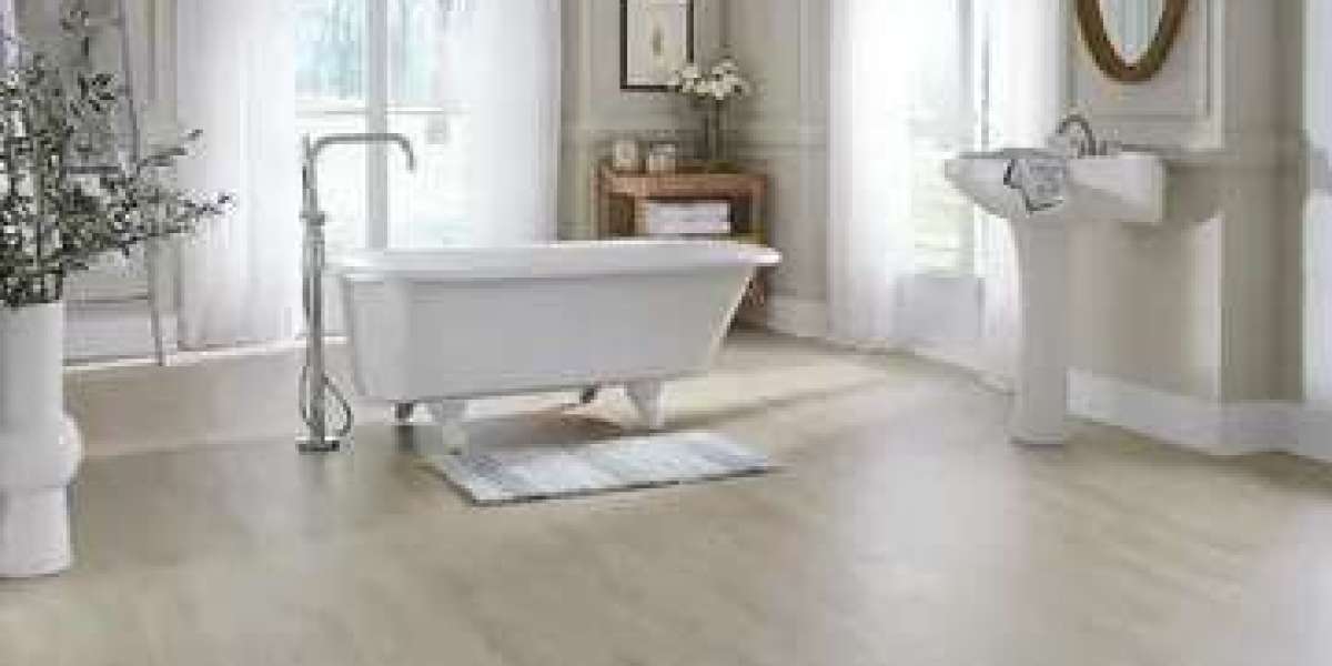 The Benefits of Laminate Flooring Waterproof Solutions in Hollywood: