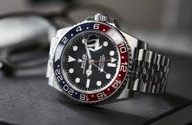 Exploring the Popularity of the Rolex GMT Pepsi Among Watch Collectors – Webs Article