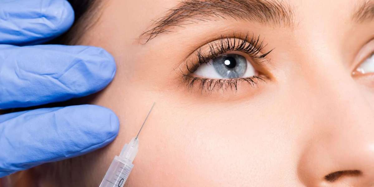 The Rise of Under Eye Fillers in Dubai: Trends You Can't Ignore