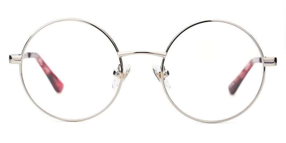 The Right Eyeglasses Can Enhance Your Temperament