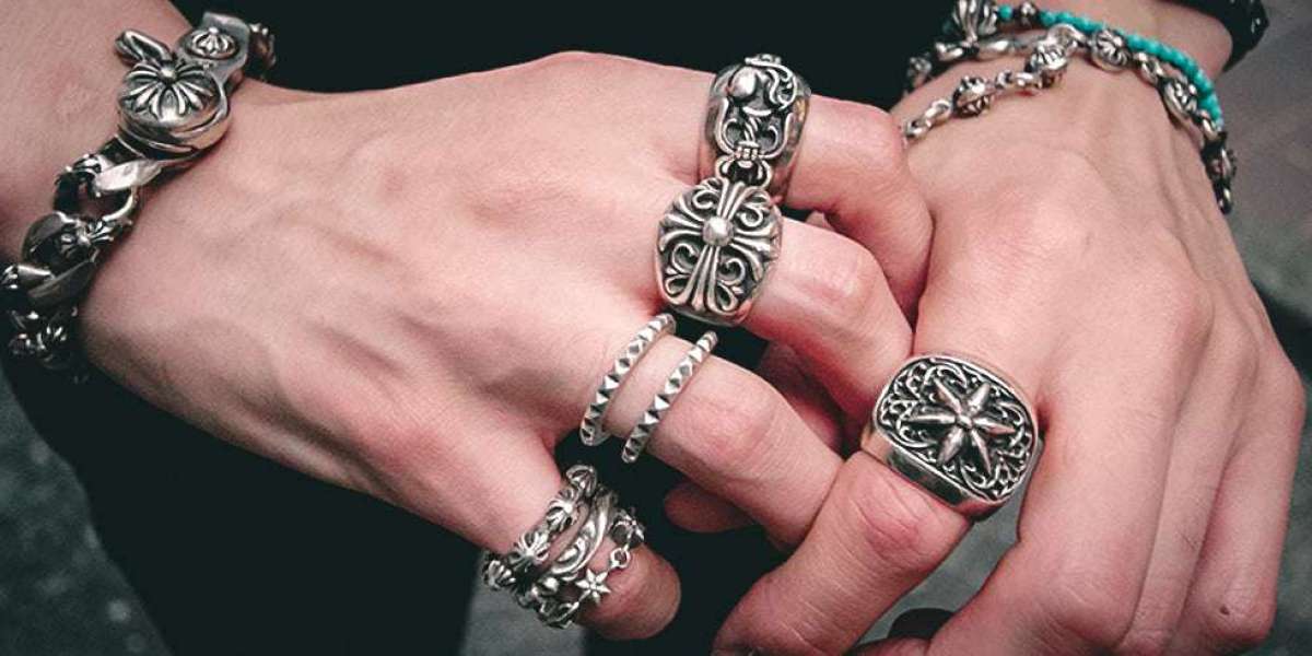 What Makes Chrome Hearts Jewelry a Global Phenomenon