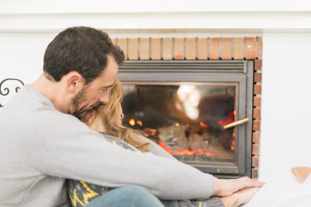 What Benefits Do People Gain from Luxury Smart Electric Fireplaces?