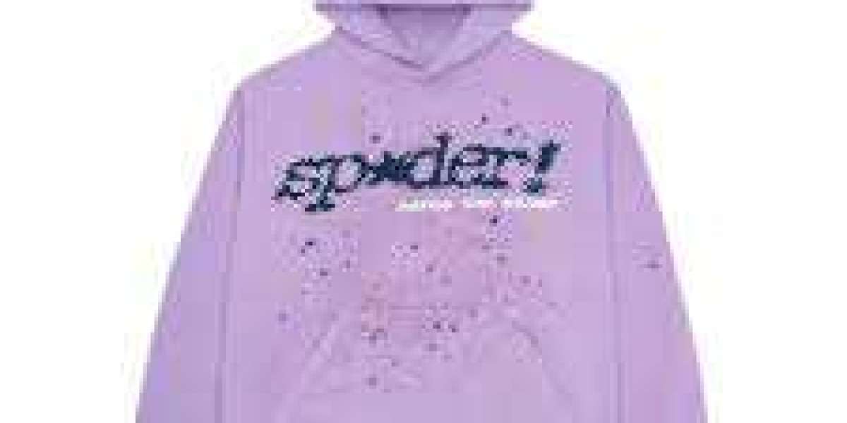 Practical Comfort for Any Workout: The Spider Hoodie