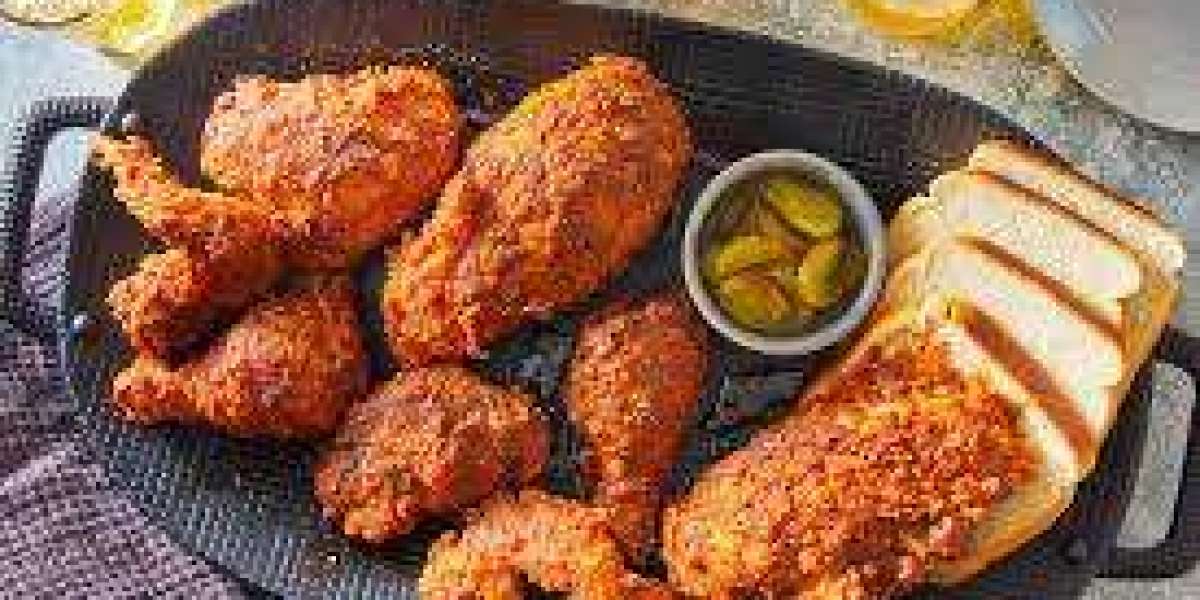 Blazin'Hot Chicken: The Ultimate Taste Experience at a Fried Chicken Restaurant in Louisiana