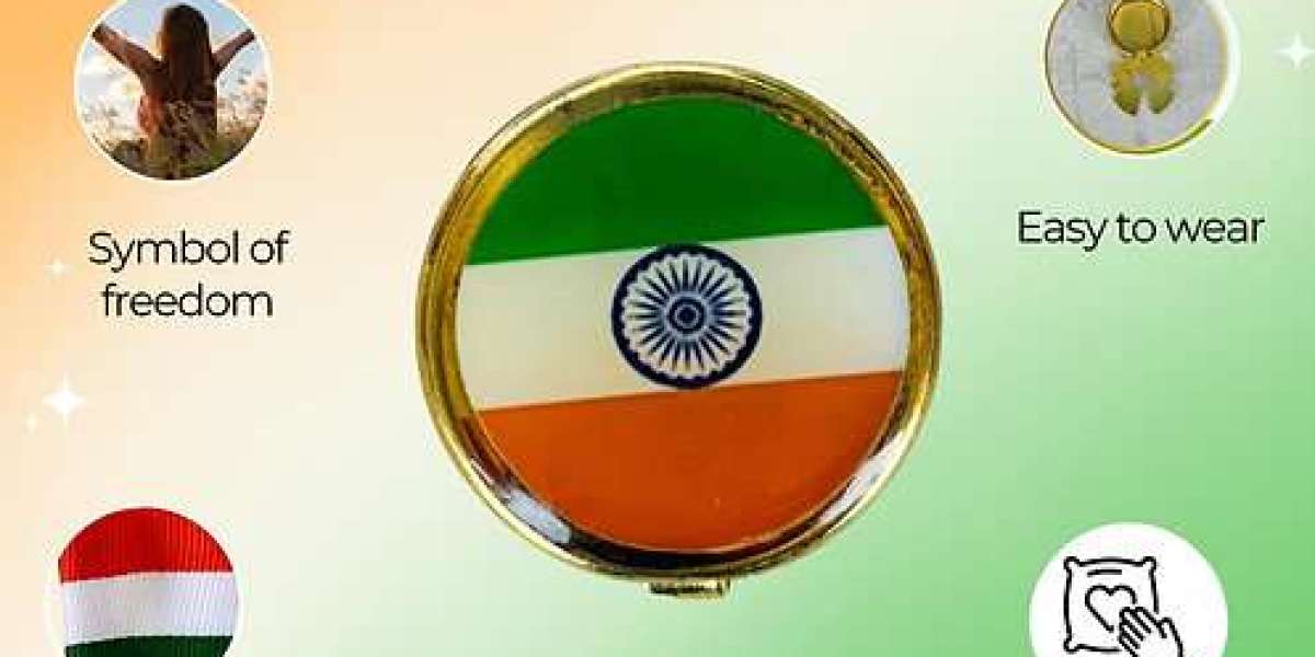 Patriotic Accessories: Republic Day Badges and Flag Brooches