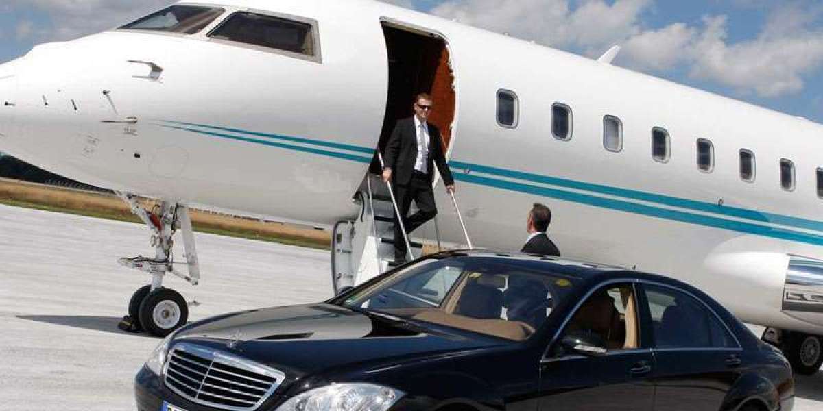 The Top Benefits of Using a Limo Service from the Airport