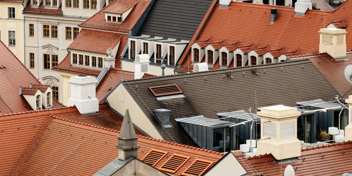 How Tile Roof Maintenance in Fort Myers, FL Can Extend the Life of Your Roof