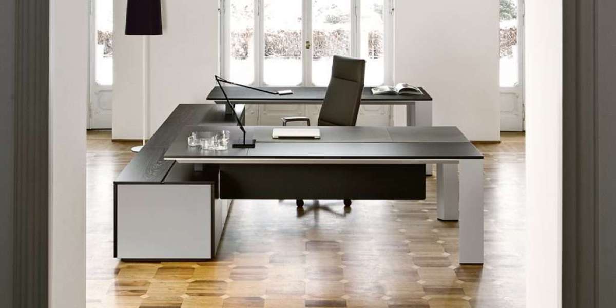 Luxury Executive Office Desk Dubai for Professionals