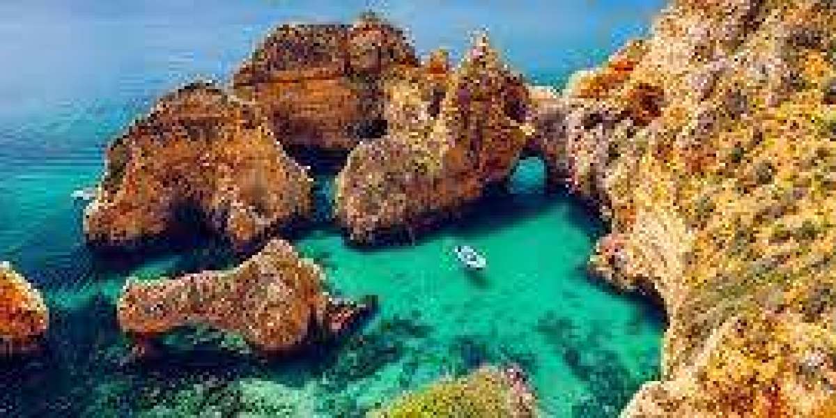 Algarve Travel Guide: Your Ultimate Destination for Sun, Sea, and Culture