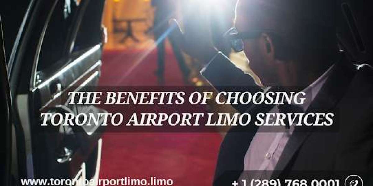 Top Benefits of Choosing Toronto Airport Limo Services