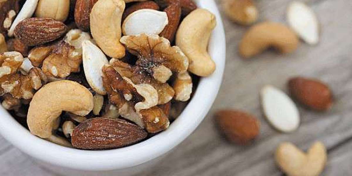 Is Nuts an Effective Remedy For Men's Health?