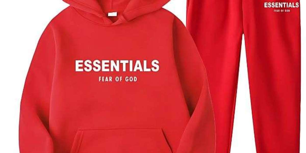 Essentials Tracksuit – Comfort and Style for Every Occasion