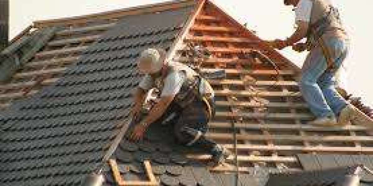 Emergency Roof Repair in Canton – 24/7 Service Available