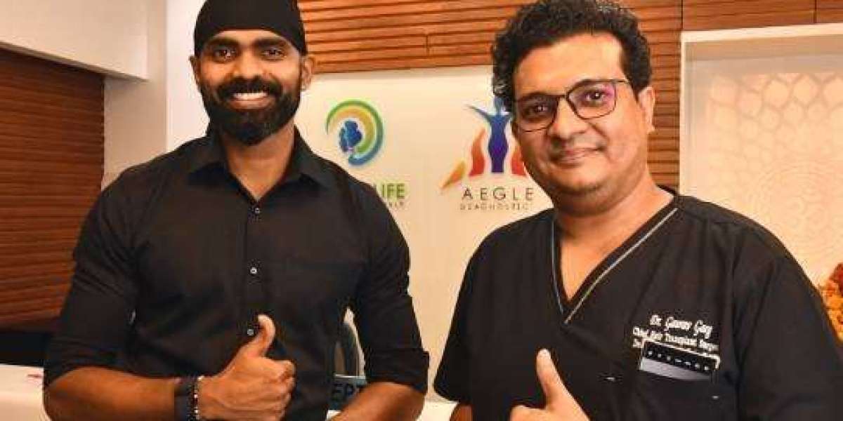 Revolutionizing Hair Transplants in Delhi: Advanced Techniques at Dermalife