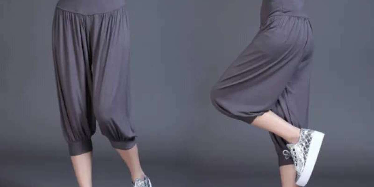 The Evolution of Yoga Pants: A Fashion and Comfort Revolution